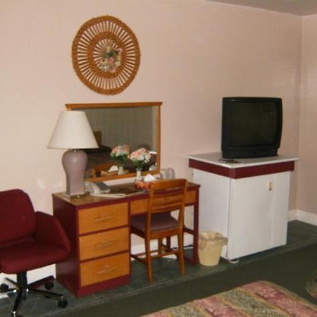 Victoria Motel 林赛 外观 照片