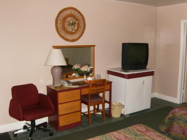 Victoria Motel 林赛 外观 照片
